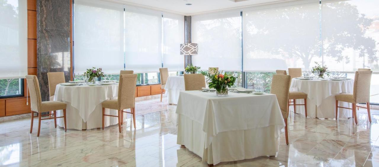 Hotel Carlos I Silgar 산신소 외부 사진