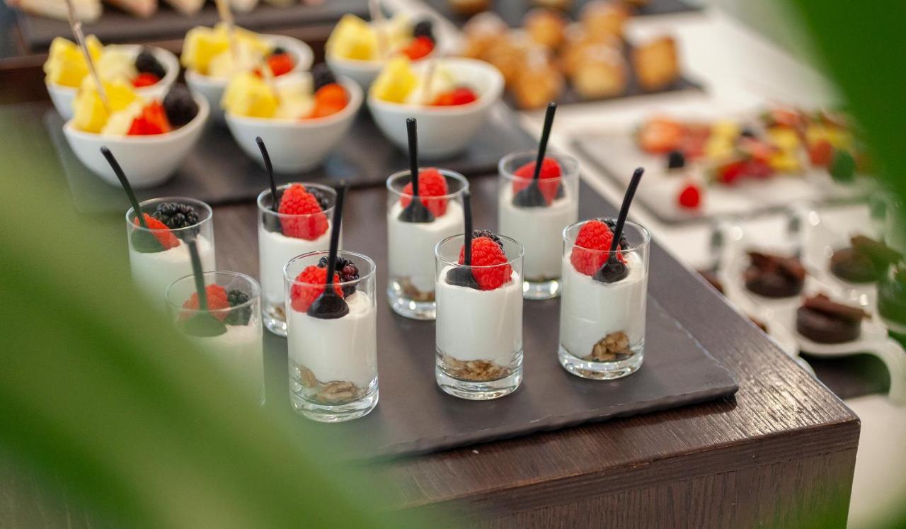 Hotel Carlos I Silgar 산신소 외부 사진